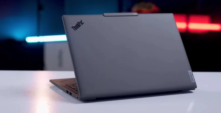 Thiết kế Lenovo ThinkPad T14s Gen 6 21QX00LGVA