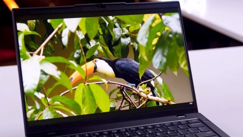 Lenovo ThinkPad L14 Gen 6 21S60025VA cho thời gian dùng pin 5 - 7 tiếng