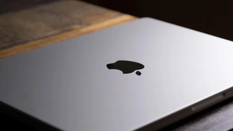 Apple Macbook Pro M5 Max 14 inch 2026 MGDQ4SA/A thiết kế sang trọng và bền bỉ