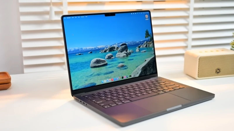 Apple Macbook Pro M5 Pro 14 inch 2026 MGDR4SA/A tích hợp hệ điều hành macOS mới tối ưu hiệu suất