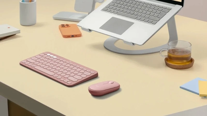 Chuột không dây Bluetooth Logitech Pebble M350S có thiết kế mỏng nhẹ mang tính di động cao