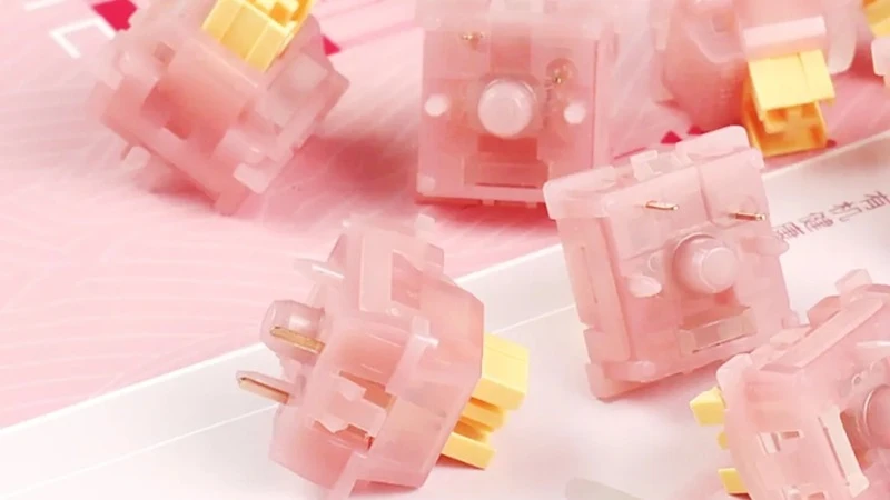  Switch Outemu Silent Peach V3 có khả năng xuyên LED ấn tượng với thấu kính hội tụ
