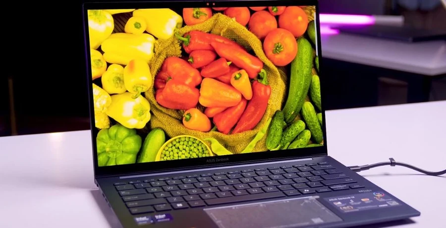 Màn hình hiển thị nội dung sắc nét, sinh động laptop Asus Zenbook 14