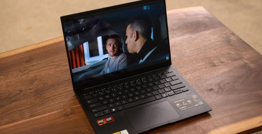 Thời lượng pin lâu laptop Asus Zenbook 14