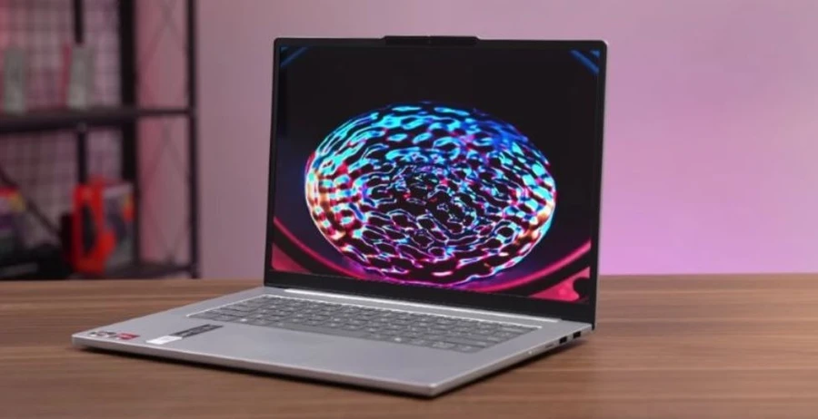 Lenovo IdeaPad Slim 5 OLED 15ARP10 83J3001DVN