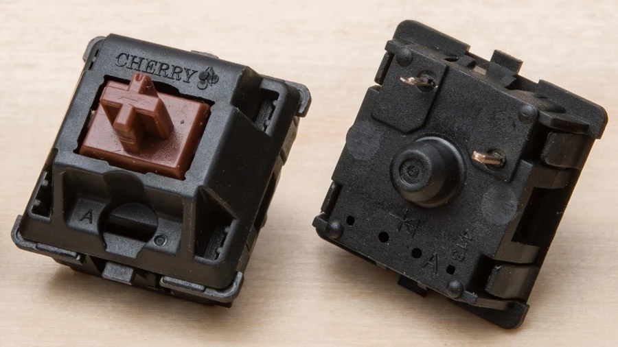 Chọn bàn phím cơ dưới 2 triệu Red hoặc Brown Switch cho cảm giác gõ êm ái, ít ồn, phù hợp môi trường văn phòng chung