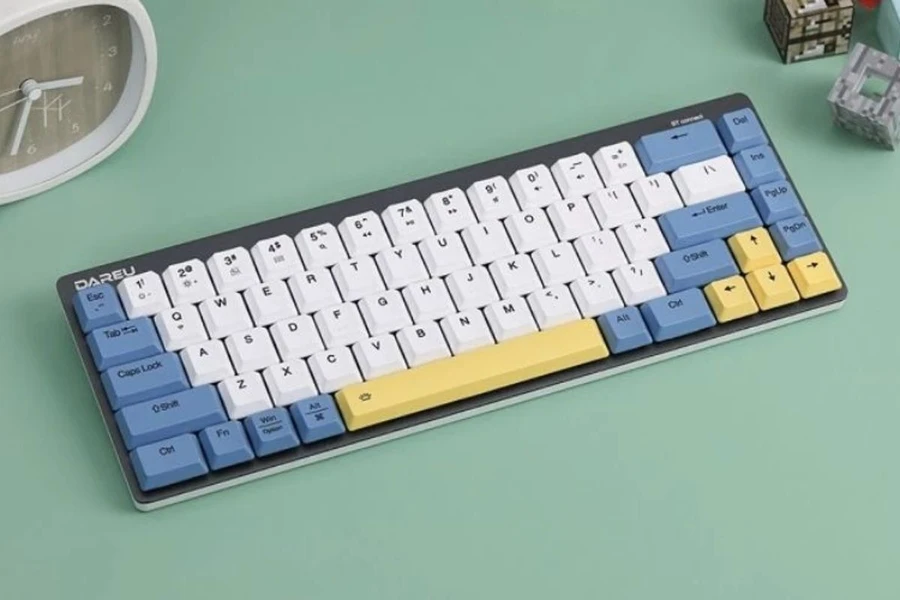 Pin bàn phím chuyển hóa năng lượng thành điện để duy trì hoạt động của bàn phím không dây