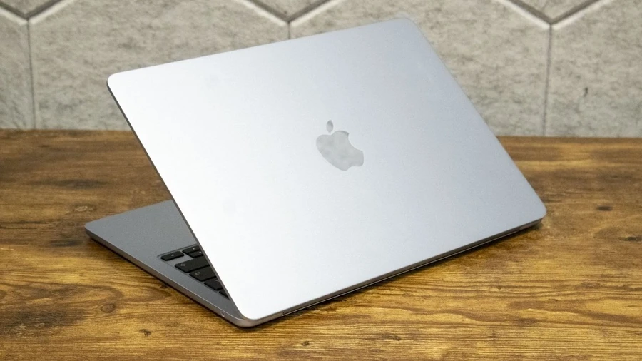 Laptop cho sinh viên luật MacBook Air M5 2026 hiệu năng mạnh mẽ, pin 18h, thiết kế siêu mỏng, hoàn hảo cho sinh viên