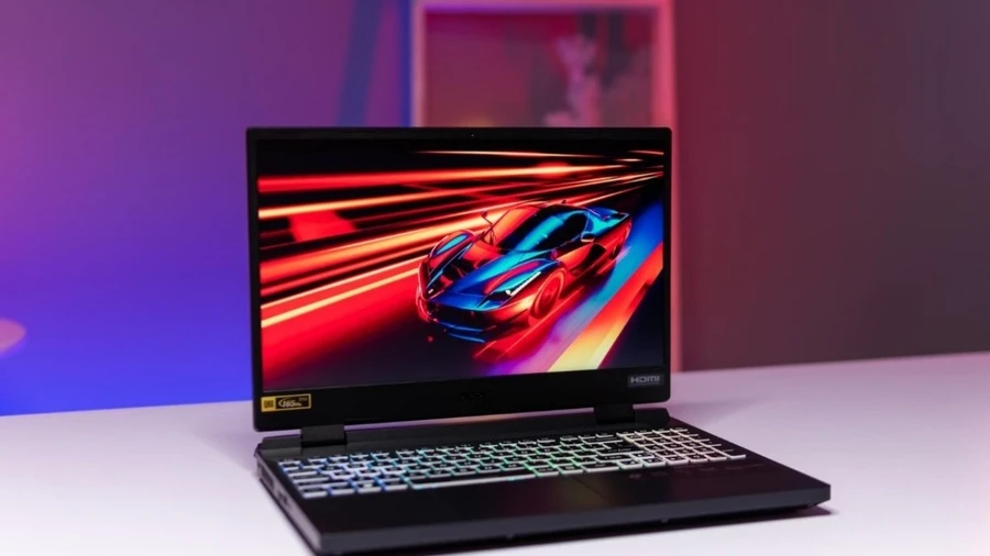 Màn hình laptop chơi FO4 mượt giá rẻ 15.6 inch, Full HD, tấm nền IPS và tần số quét 60Hz giúp trải nghiệm game cực đã mắt