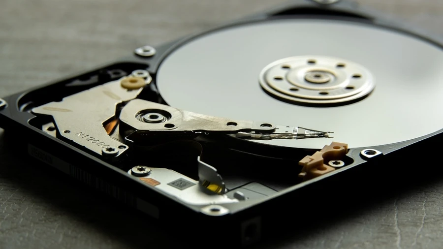 Nên mua laptop chơi valorant SSD từ 512GB để tăng tốc tải game, giảm lag và giúp trải nghiệm Valorant mượt mà hơn