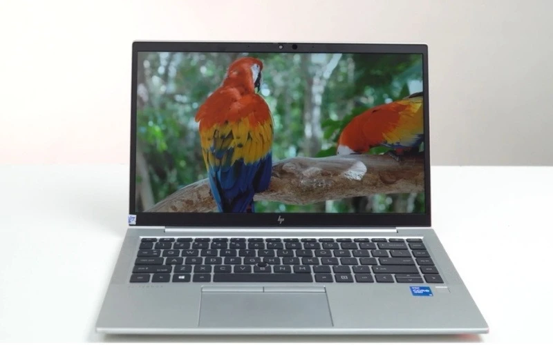 Thiết kế HP Elitebook 840 G8 14 inch gọn nhẹ, linh hoạt mang theo khi đi làm hoặc đi công tác