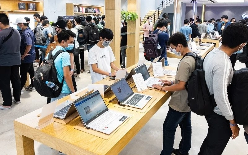 ThinkPro cam kết bảo hành Dell 16 DC16251, trả góp 0% và nhiều ưu đãi cho khách hàng