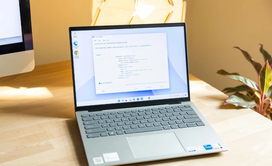 Dell Inspiron 14 5430 nổi bật với thiết kế gọn nhẹ cùng hiệu năng ổn định