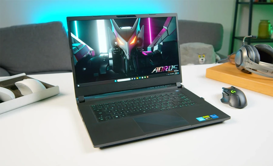 GIGABYTE AORUS 15 9MF 2023