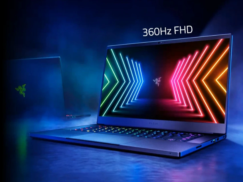 Razer Blade 15 Advanced với màn hình QHD tần số quét cao, tùy chọn 4K OLED cảm ứng.