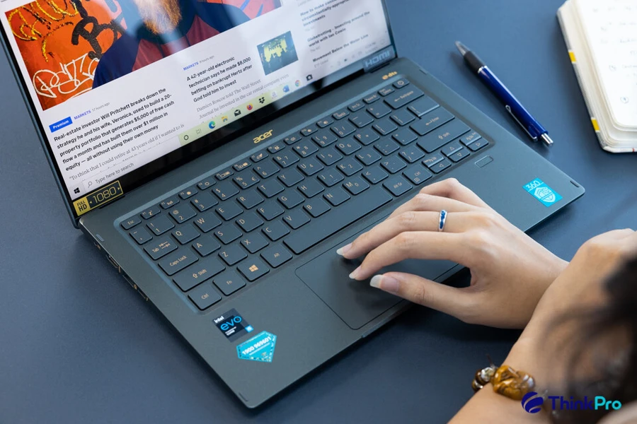 Bàn phím và touchpad Acer Swift 5
