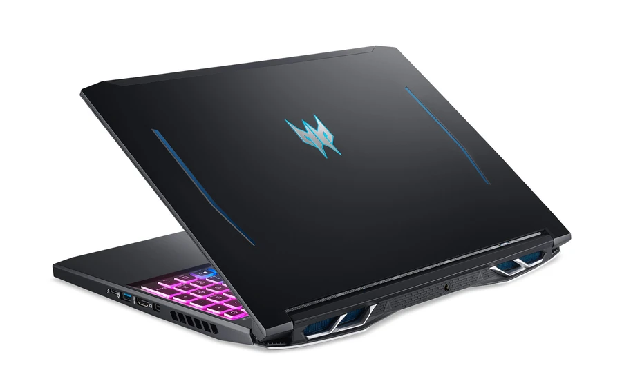 Acer Predator Helios 300: Hàng về ngập tràn, bạt ngàn khuyến mãi