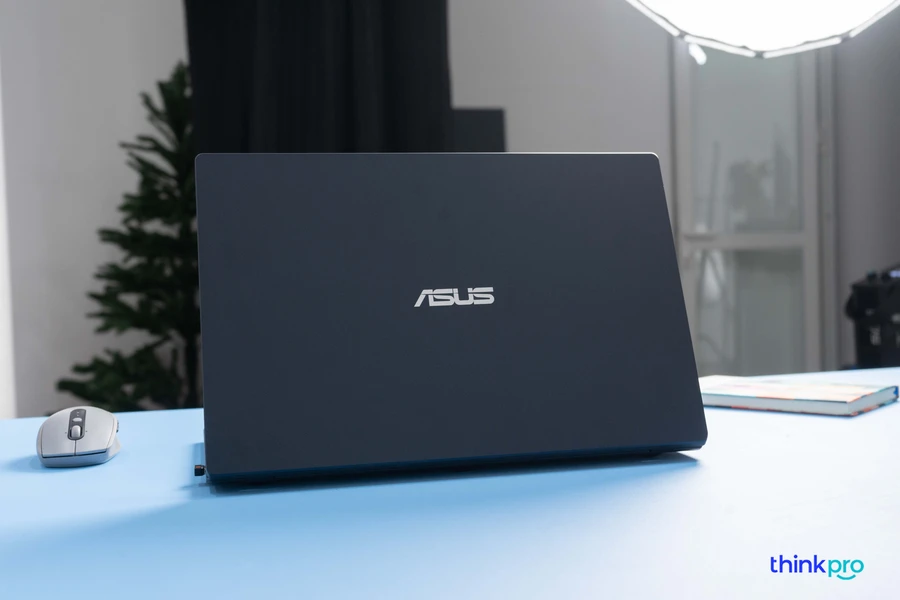 danh-gia-chi-tiet-asus-ultra-thin-15-lm510MA