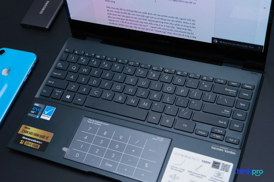 Bàn phím ZenBook UX363 OLED với cơ chế ErgoLift nâng khung phím