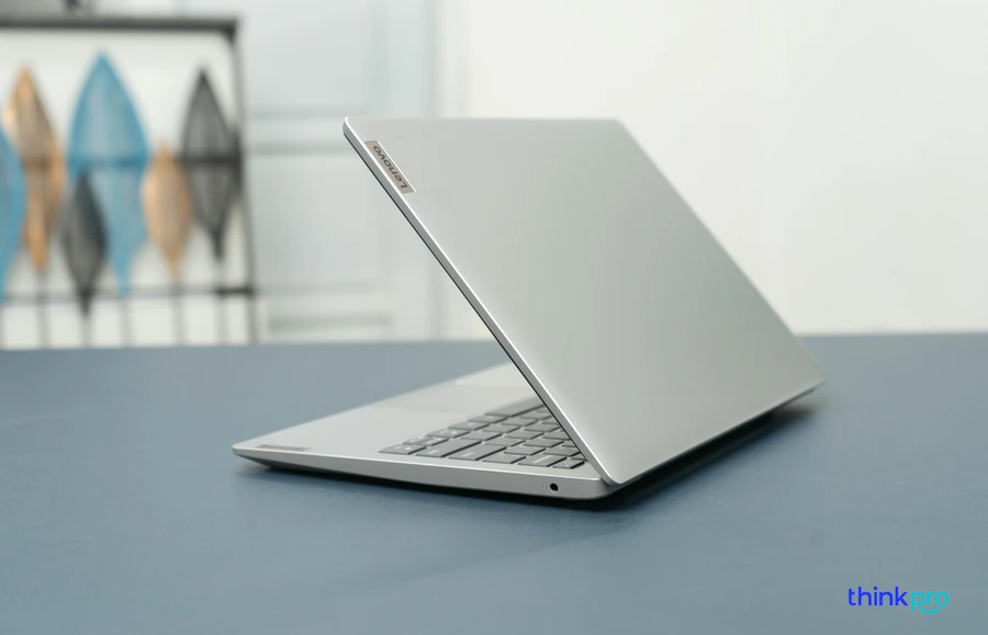 Laptop - Vì sao là lựa chọn tối ưu cho trẻ học online?