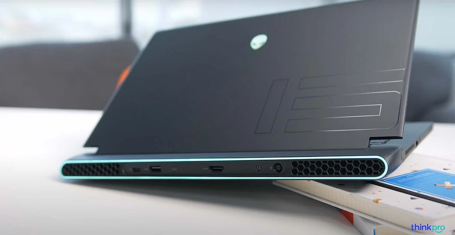 Giảm Giá Cực Sốc Với Alienware m15 Ryzen Edition R5, Khuyến Mại Duy Nhất Trong Tháng 12 Tại ThinkPro