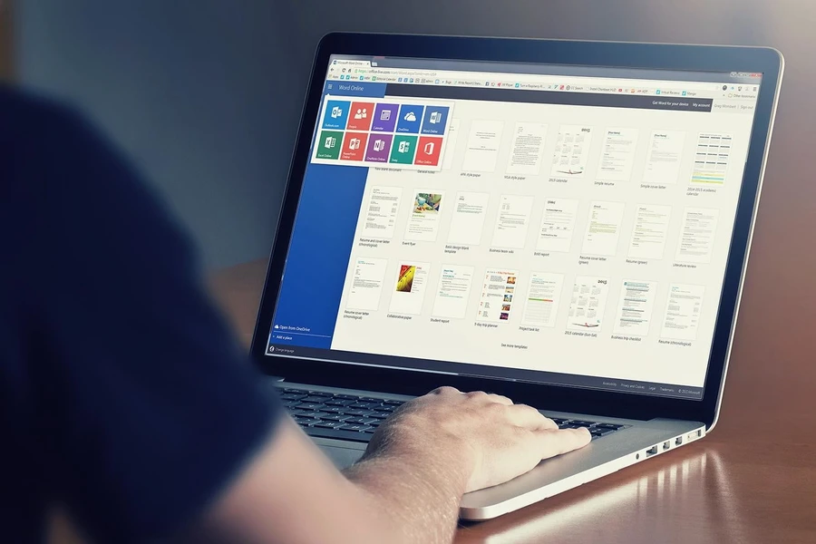 Microsoft 365 Family: 6TB OneDrive chia sẻ cho 6 người dùng