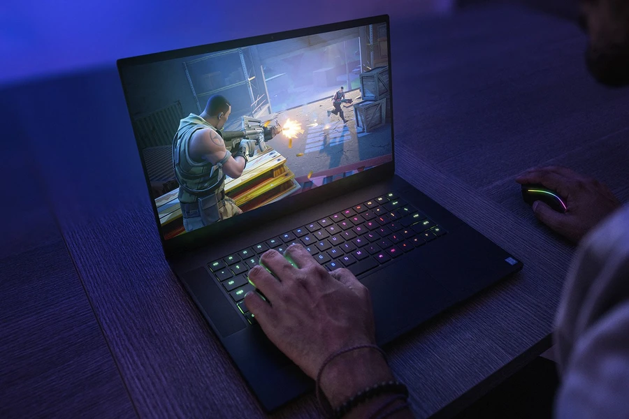 Razer Blade 15 Base với CPU Intel Core i7 và card đồ họa Nvidia