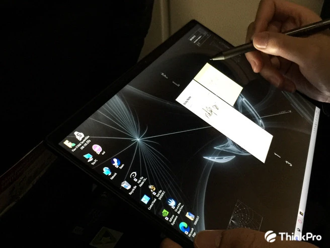 ASUS ROG Flow X13 màn hình gương cảm ứng 120Hz