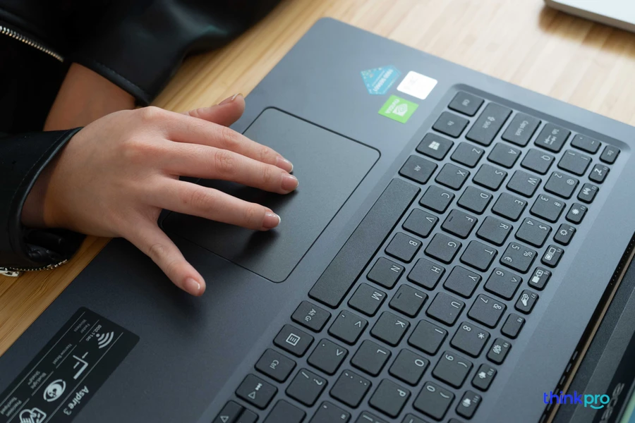 trai-nghiem-hoc-tap-va-giai-tri-voi-acer-aspire-3-15-intel