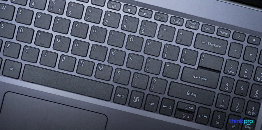 trai-nghiem-hoc-tap-va-giai-tri-voi-acer-aspire-3-15-intel