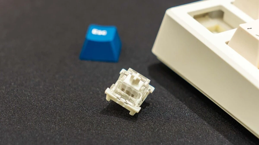 Xinmeng X98 Pro - Switch Outemu White Jade clacky, mượt mà