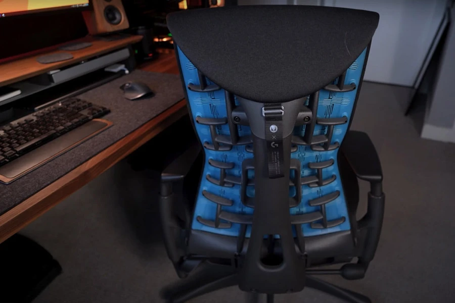 Herman Miller Embody sở hữu thiết kế PostureFit