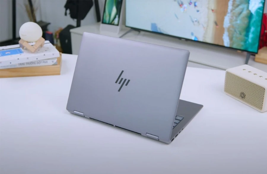 HP Envy 16 gây ấn tượng ngay từ cái nhìn đầu tiên với thiết kế sang trọng và hiện đại