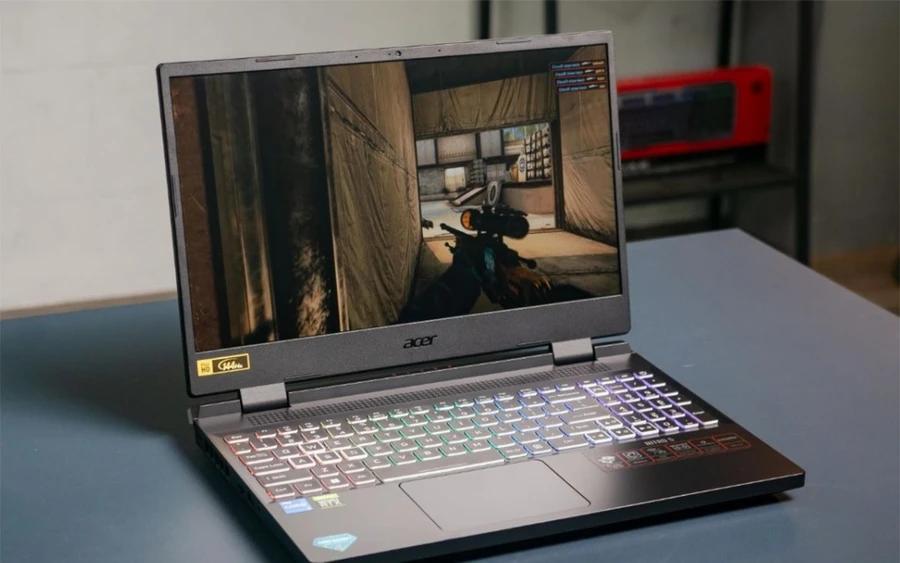 Với core i5, người dùng có thể thao tác các tác vụ xử lý đa nhiệm