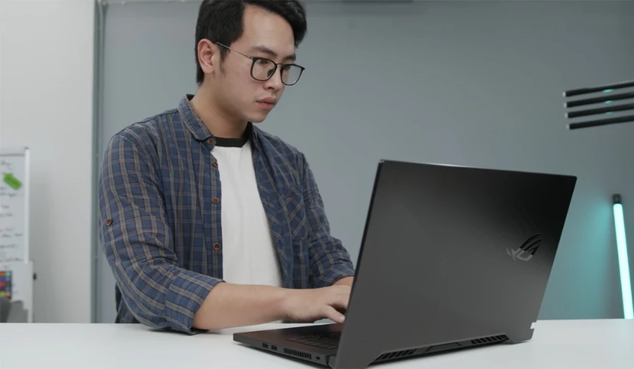Thời lượng pin ngắn là điểm yếu của hầu hết các dòng laptop gaming