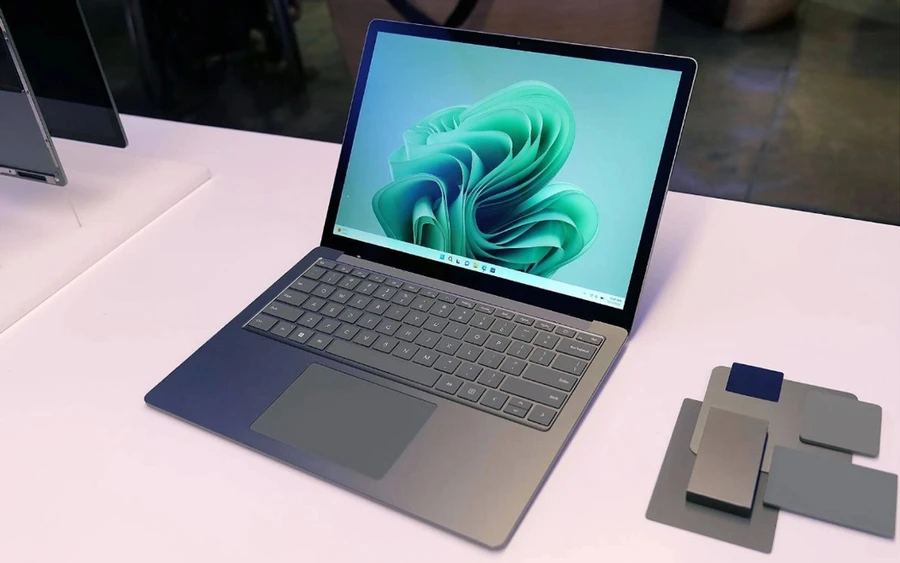Nhìn chung, Surface Laptop 5 không có quá nhiều cải tiến so với các thế hệ trước