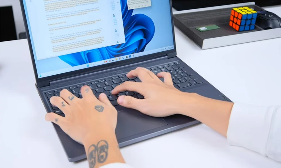 Thiết kế bàn phím tối ưu giúp mang lại trải nghiệm sử dụng thoải mái nhất có thể cho người dùng