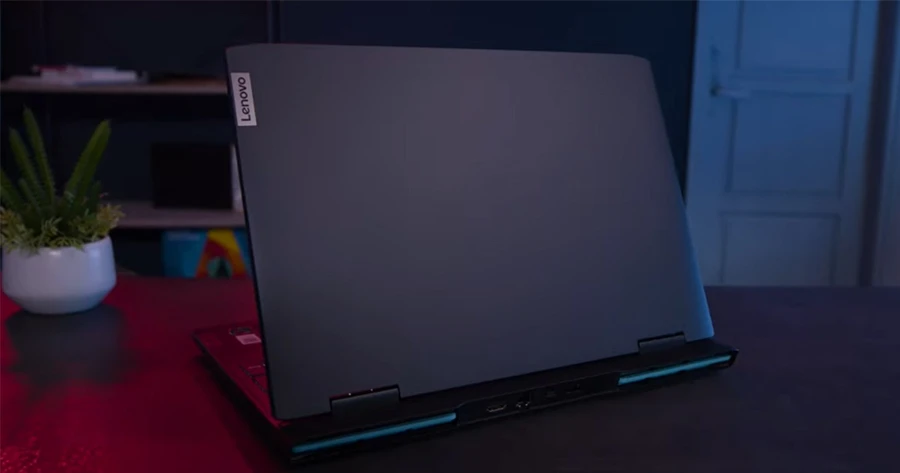 Lenovo Ideapad chưa có nhiều sự lựa chọn về màu sắc