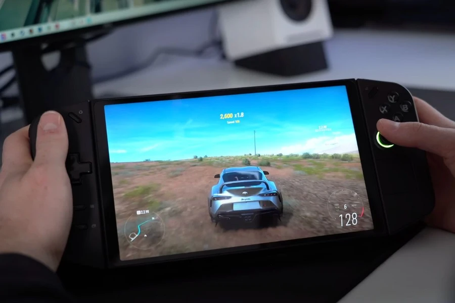 Máy chơi game Lenovo Legion Go sở hữu cấu hình ấn tượng, chiến mọi tựa game