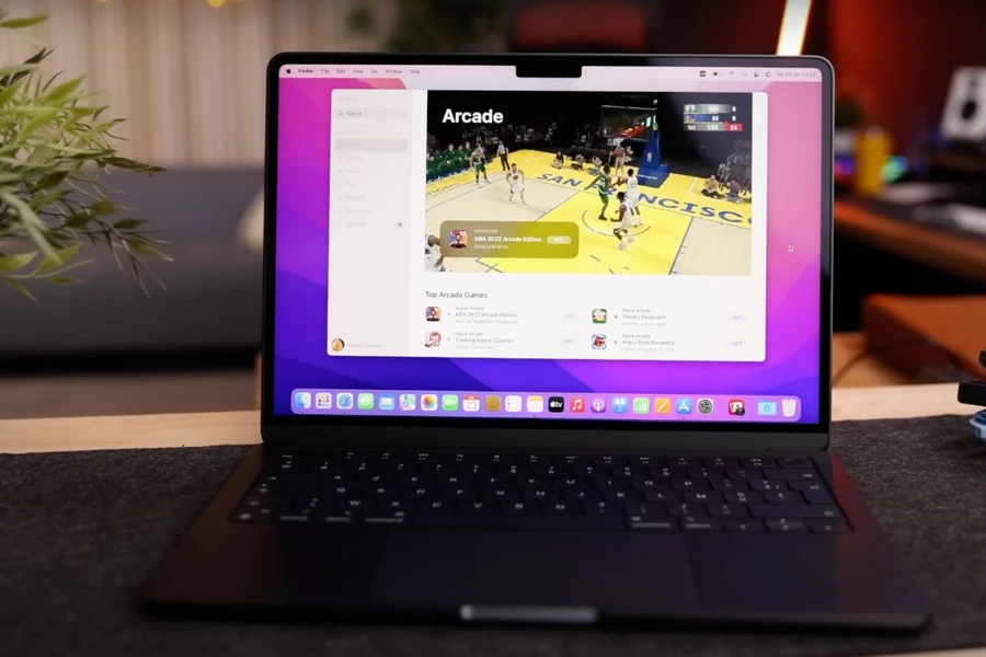 Màn hình của MacBook Air M2 2023 có độ sáng đạt 500 nits
