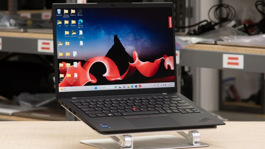 ThinkPad X1 Carbon Gen 11 tại ThinkPro, thiết kế mỏng nhẹ, cấu hình Intel Raptor Lake