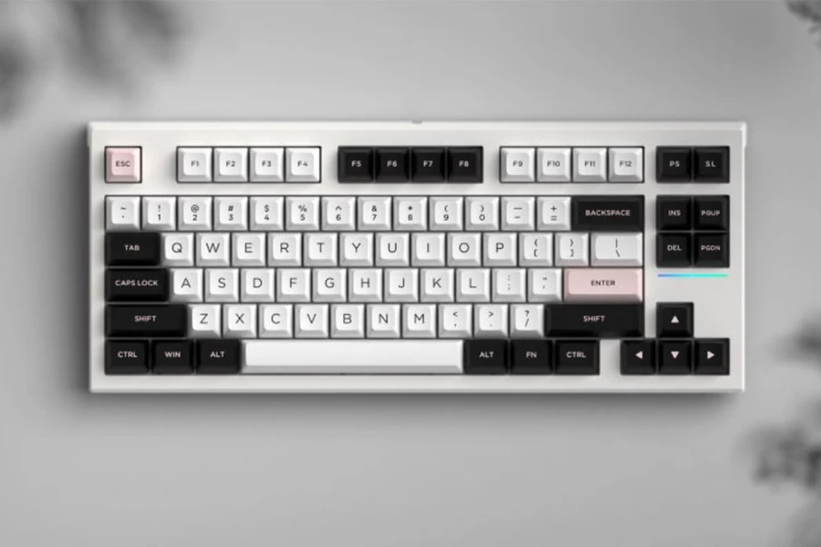 FL750 White Olivia