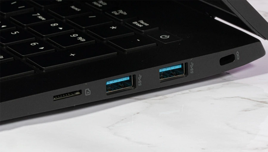 Đa dạng cổng kết nối là đặc điểm không thể thiếu đối với các dòng laptop hiện nay