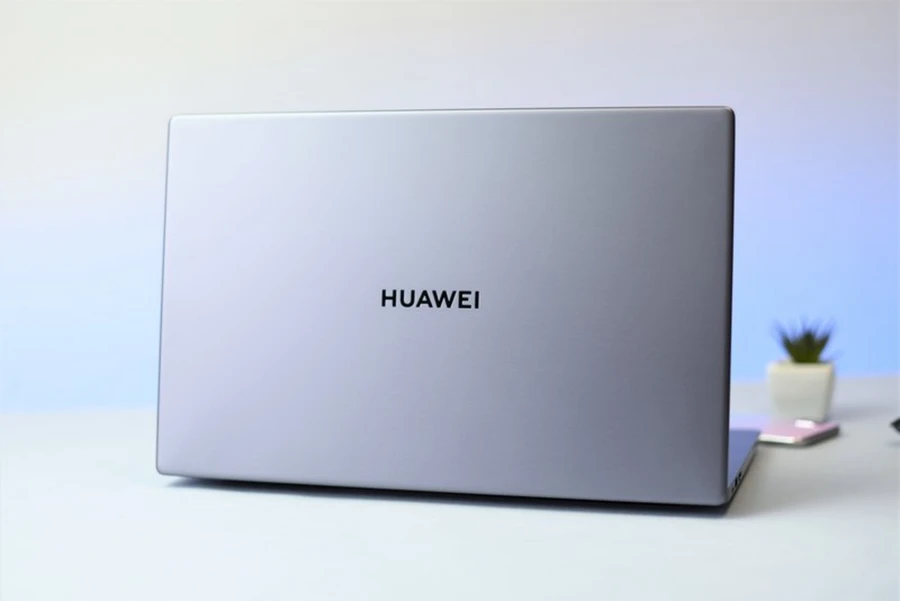 Huawei MateBook D15 2021