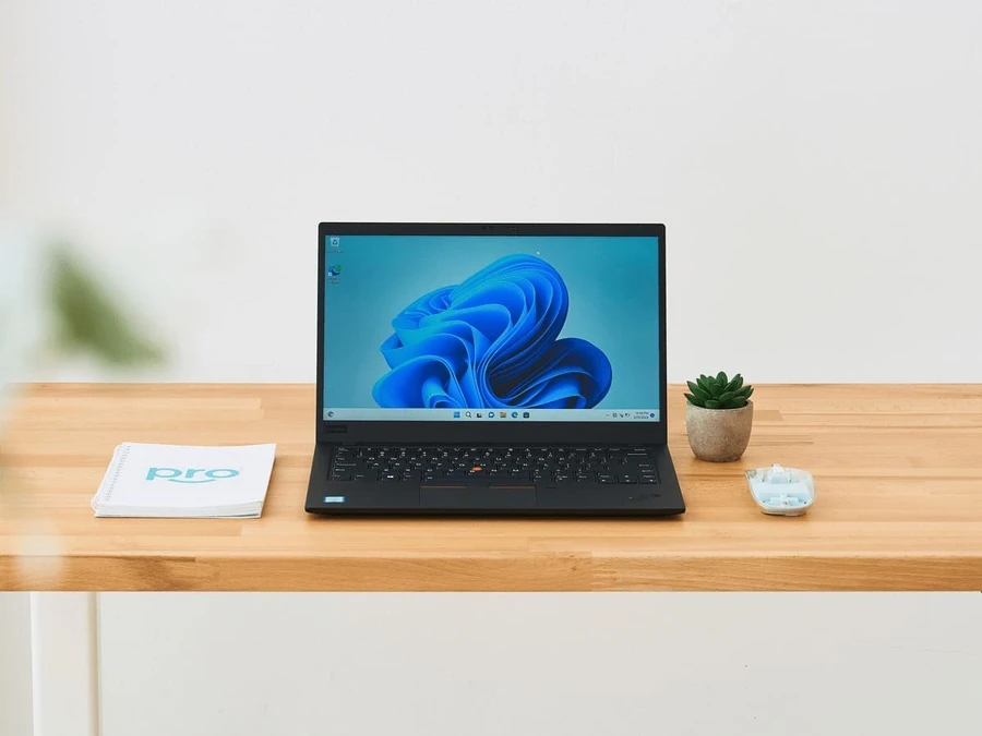 Think Pad X1 Carbon Gen 7 là một lựa chọn tuyệt vời cho doanh nhân 