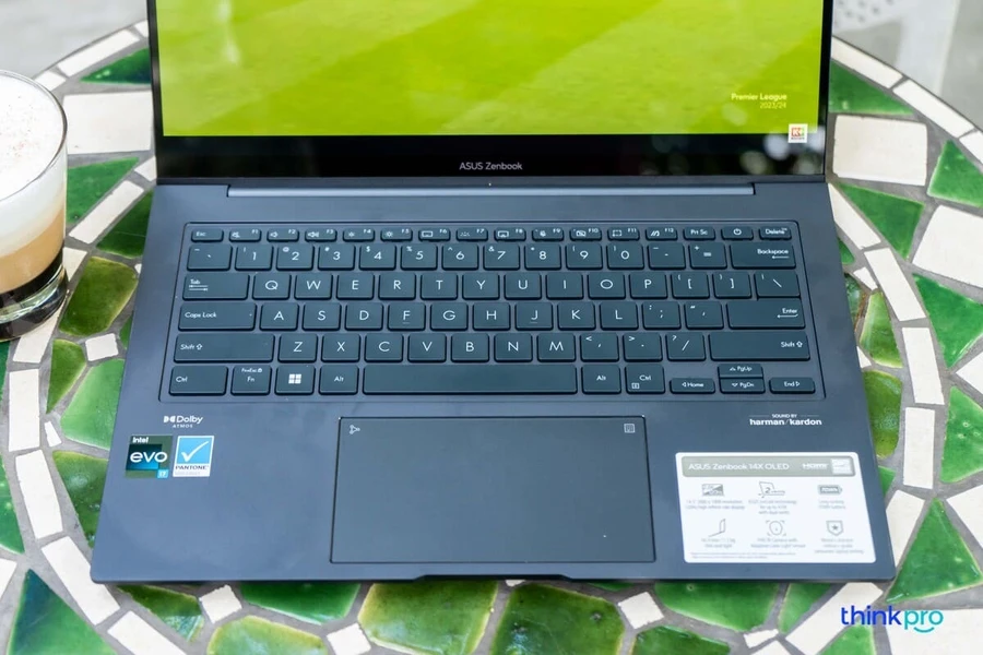 ASUS Zenbook 14X OLED sẽ sử dụng cụm phím tenkeyless không phím số