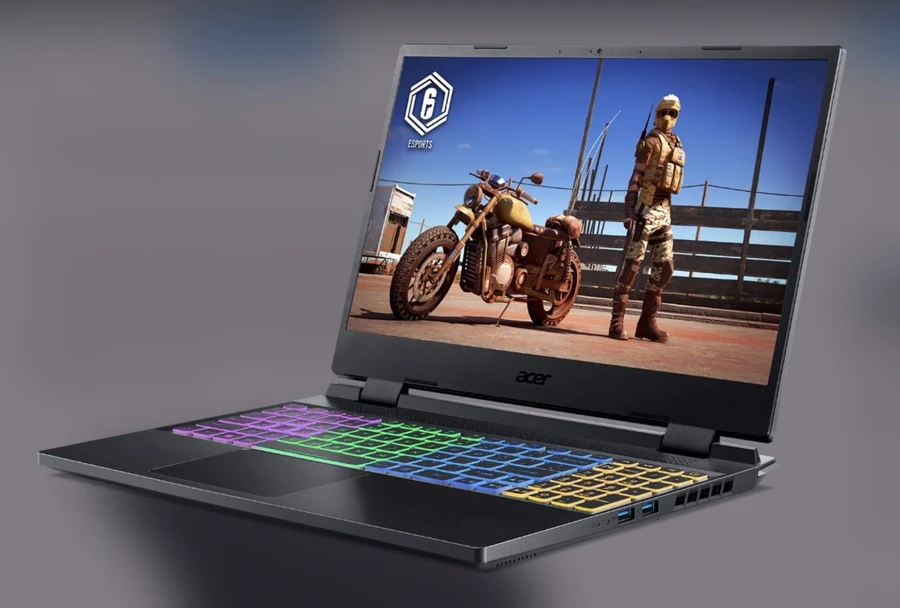 Về hiệu năng xử lý thì chiếc laptop Acer này trang bị vi xử lý Intel Core i7 12700H có 14 nhân và 20 luồng
