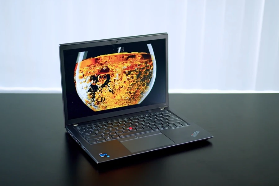 Thiết kế Lenovo ThinkPad X13 Gen 2 (AMD)