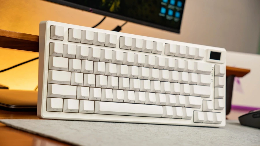 Về kết cấu, Monka 3075 v2 Pro tỏ ra khá đặc
