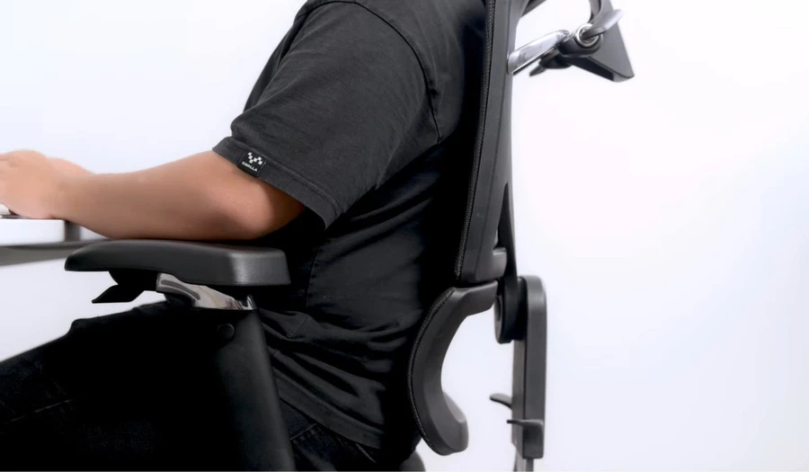 Ghế CTH GT Chair I-see sở hữu khả năng xoay độc lập của lưng ghế